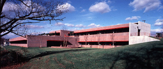 Image of the south side of the Spinlab building